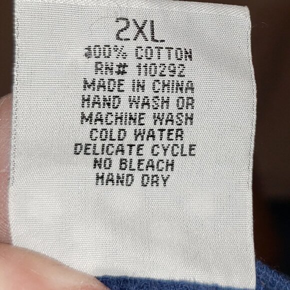 Ladies MISKEEN ORIGINALS Long Sleeve Tee Shirt w/Print Design on Front - 2X - Picture 6 of 6